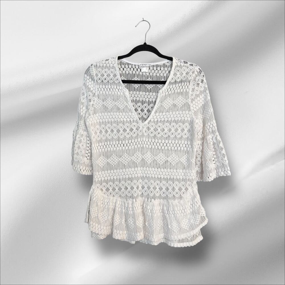 Venus Lace Top Blouse Shirt M Ruffle Hem V-neck Flate Sleeves Feminine Romantic